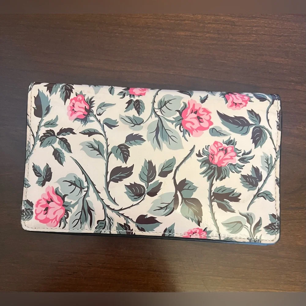 Sold - Picture 4 of 6